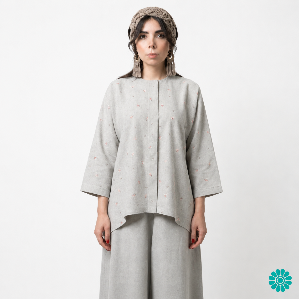 بلوز با شلوار دامنی سایه برگ — تصویر 2